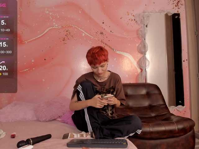 Jessi-Rossee's BongaCams show and profile