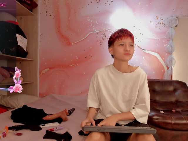 Jessi-Rossee's BongaCams show and profile