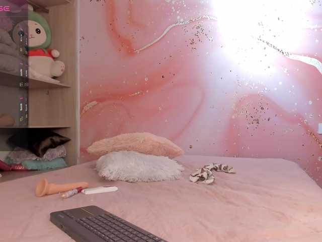 Jessi-Rossee's BongaCams show and profile