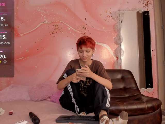 Jessi-Rossee — Freechat on BongaCams