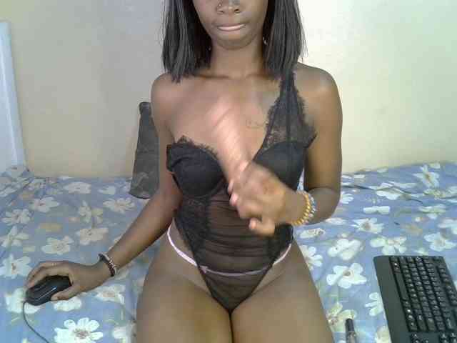 adult nude chat PetiteSugarr