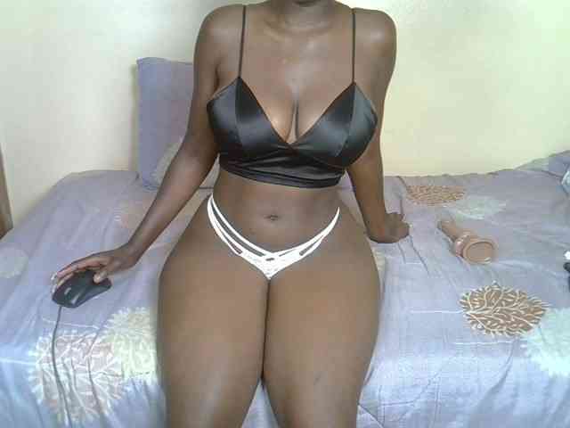 PetiteCookie Live Webcam on BongaCams