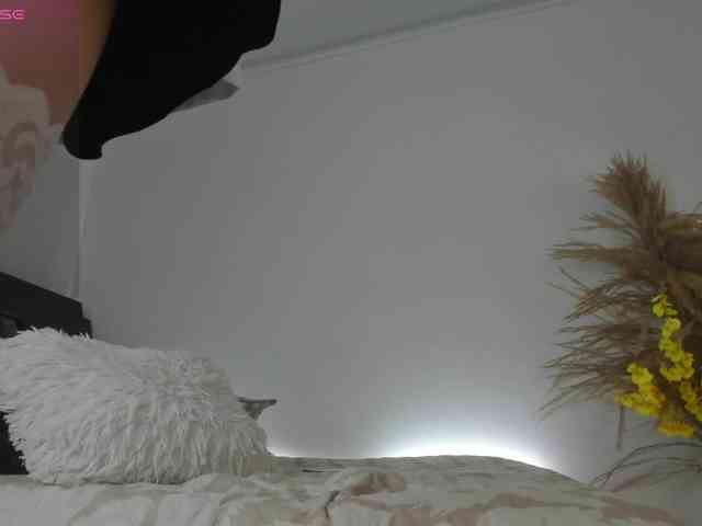 dakotacarvajal webcam