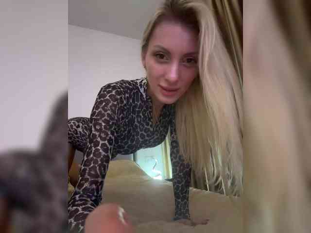 KarinaSim webcam