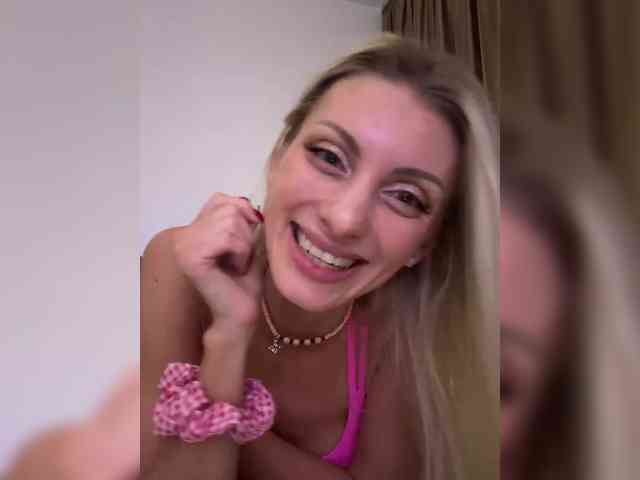 KarinaSim webcam