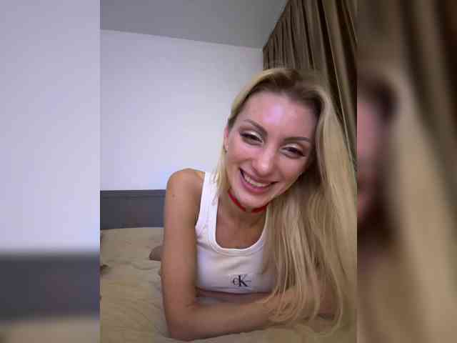 KarinaSim webcam