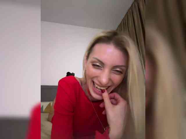 KarinaSim webcam