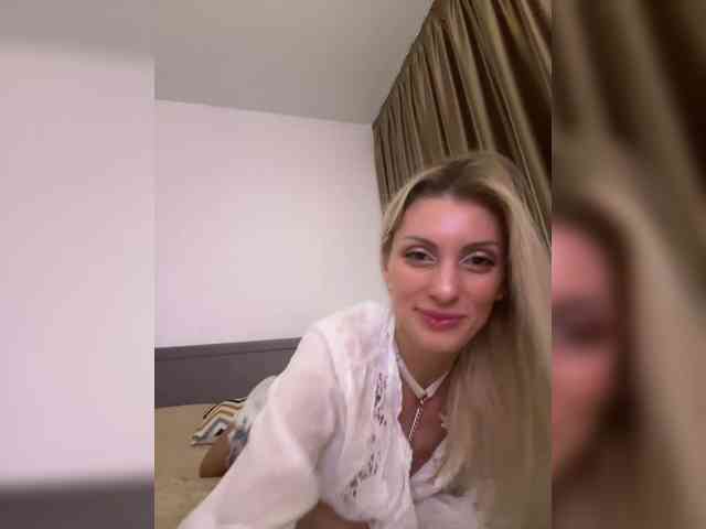 KarinaSim webcam