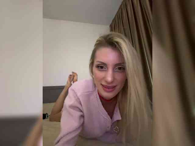 KarinaSim webcam