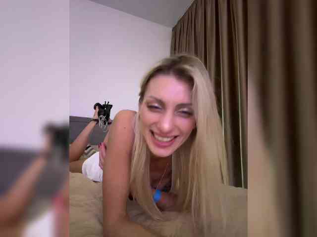 KarinaSim webcam