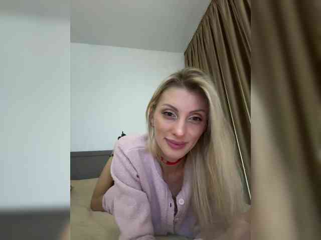 KarinaSim webcam