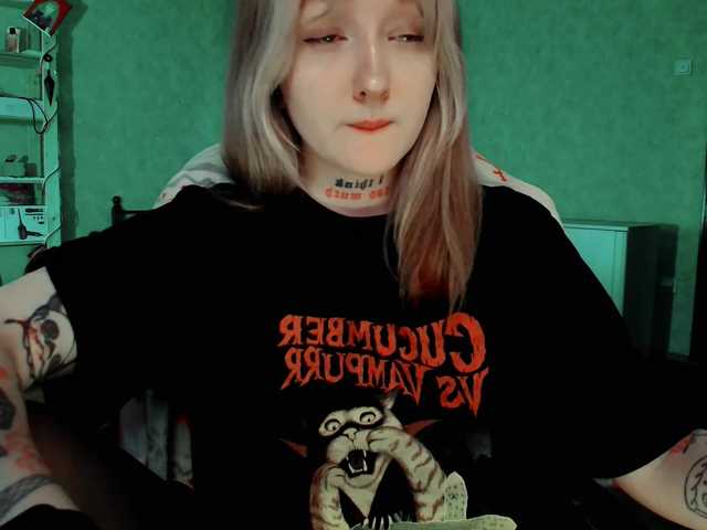 raingurl's BongaCams show and profile