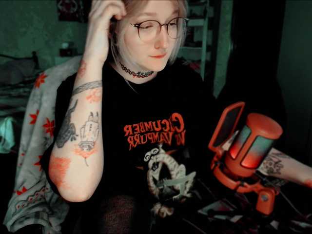 raingurl's BongaCams show and profile