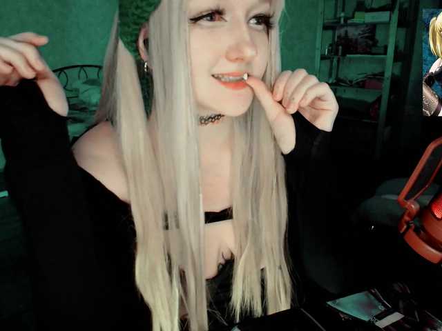 raingurl's BongaCams show and profile