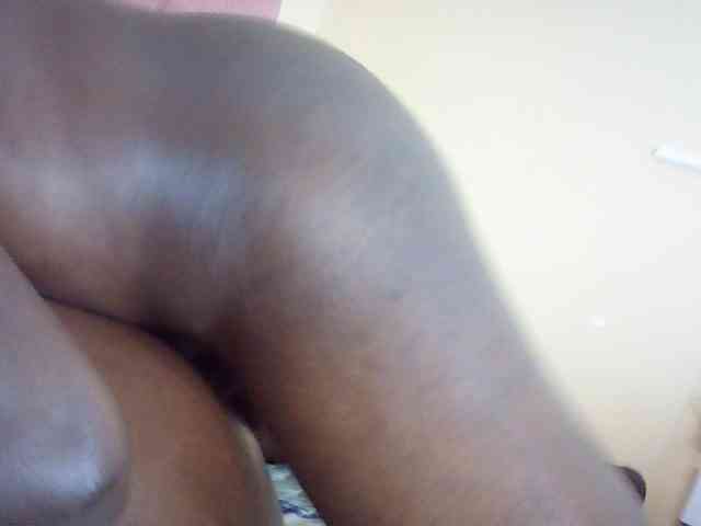 prettyyoungthing1 webcam