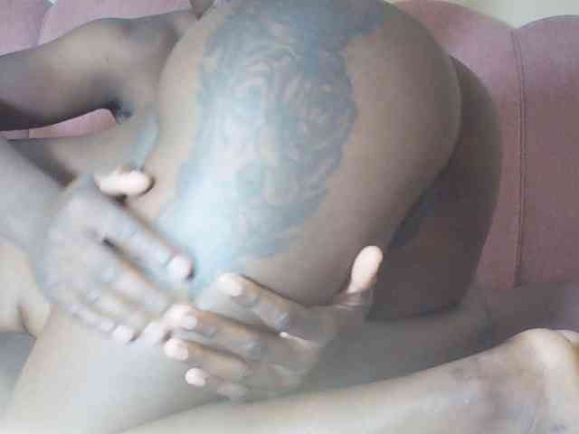 prettyyoungthing1 webcam