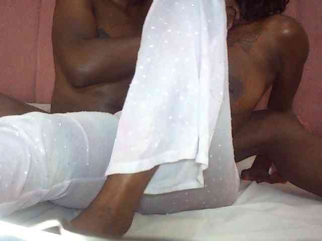 prettyyoungthing1 webcam