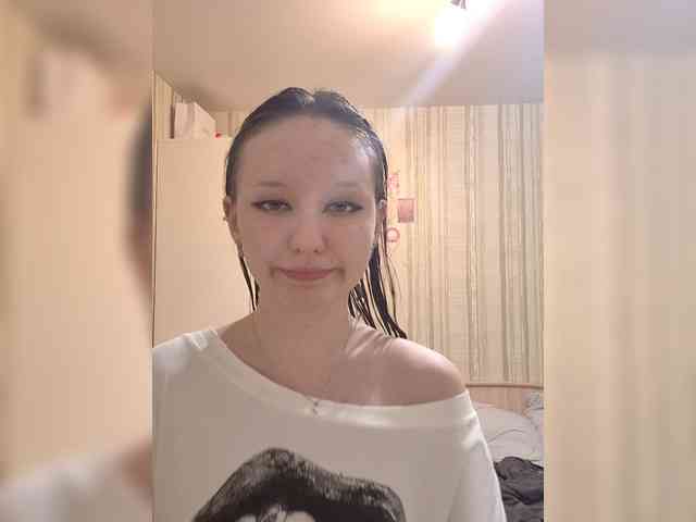 Cry-angel Live Webcam on BongaCams