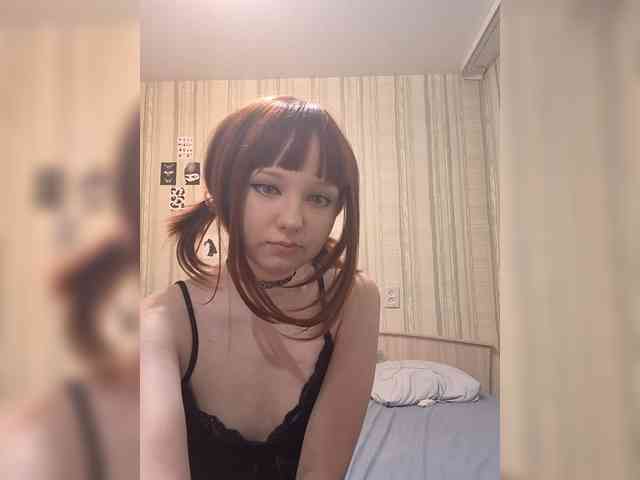 Nora_Lane webcam