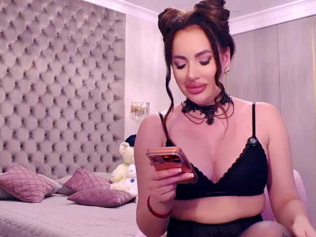 TianaPosh's BongaCams show and profile