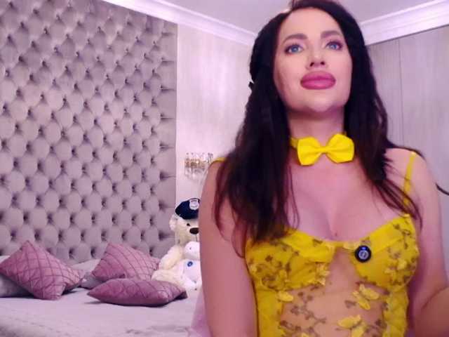 TianaPosh's BongaCams show and profile