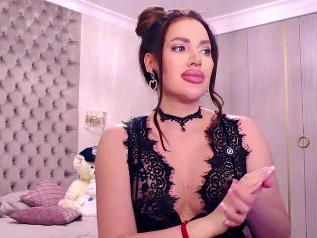 TianaPosh – webcam model profile photo