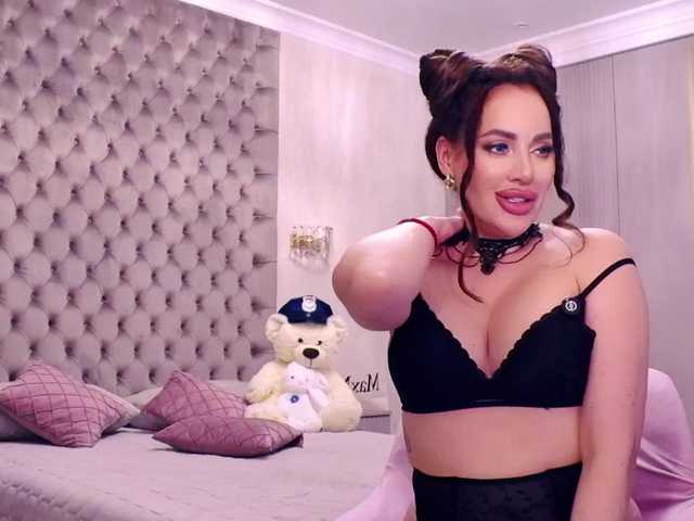 TianaPosh's BongaCams show and profile
