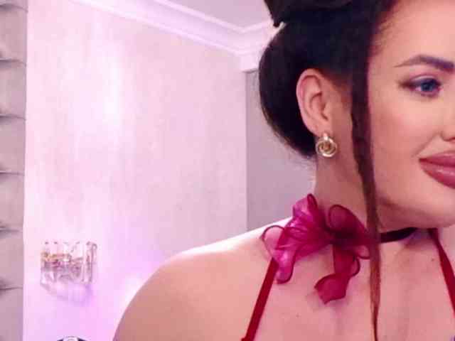 TianaPosh Live Webcam on BongaCams