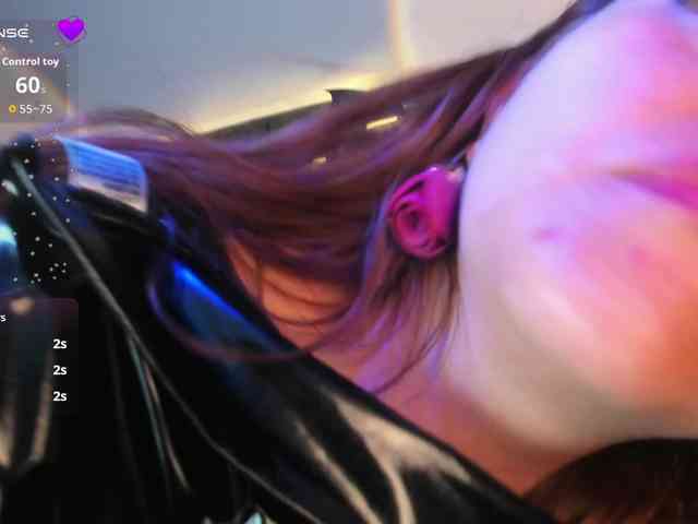 IsabellaSerrano webcam