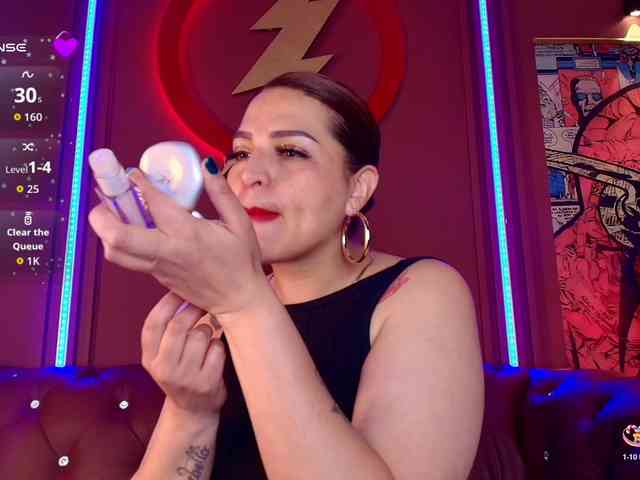 IsabellaSerrano webcam