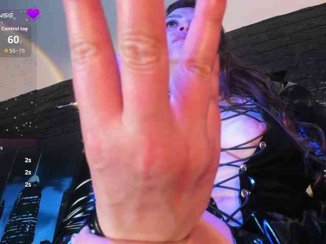 IsabellaSerrano webcam