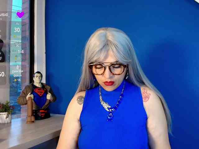 IsabellaSerrano webcam