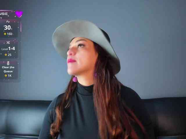 IsabellaSerrano webcam