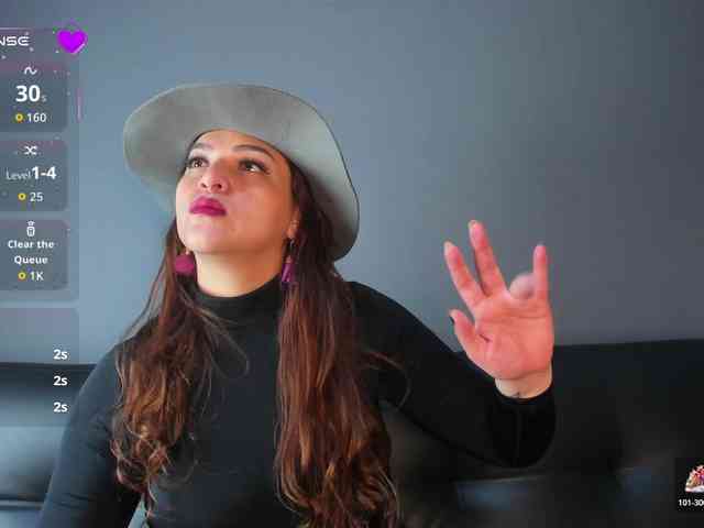 IsabellaSerrano webcam