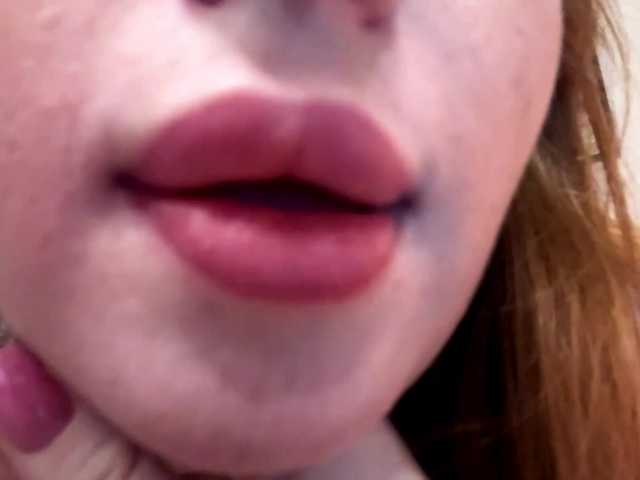 gingerfoxi from BongaCams is Freechat