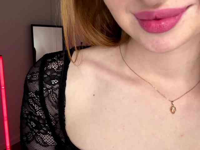 gingerfoxi webcam