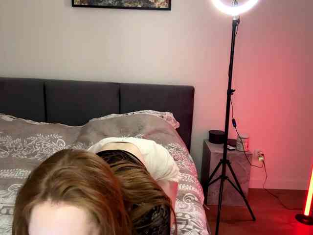 gingerfoxi webcam