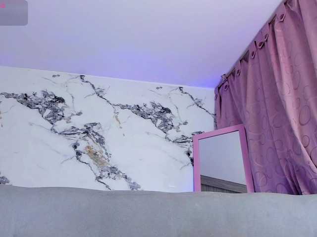 AnnaRoss's BongaCams show and profile