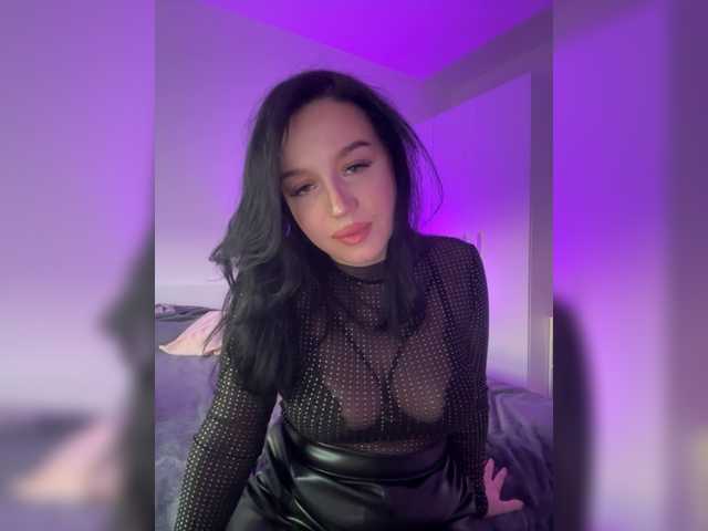 SofiMoon11's BongaCams show and profile