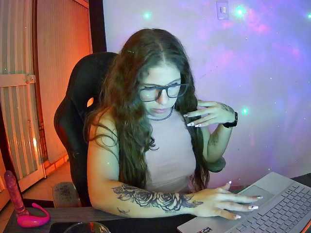 SammyRoberts's BongaCams show and profile