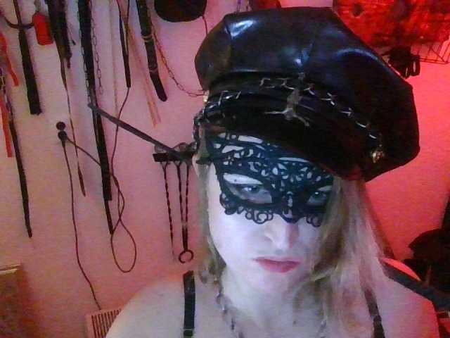 MORTICIA-696 — Freechat on BongaCams