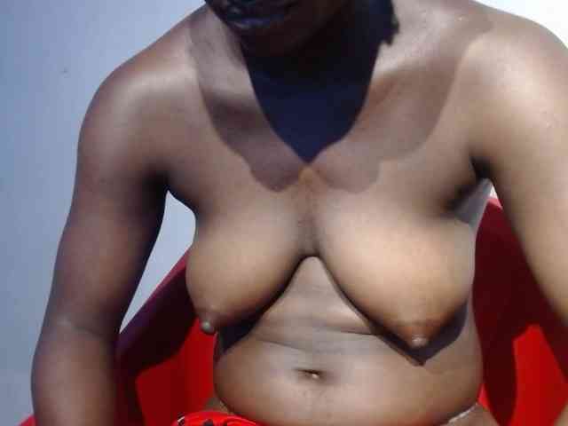 Sexy-petitqueen webcam