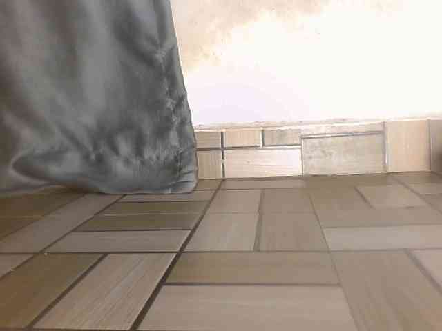 Sexy-petitqueen webcam