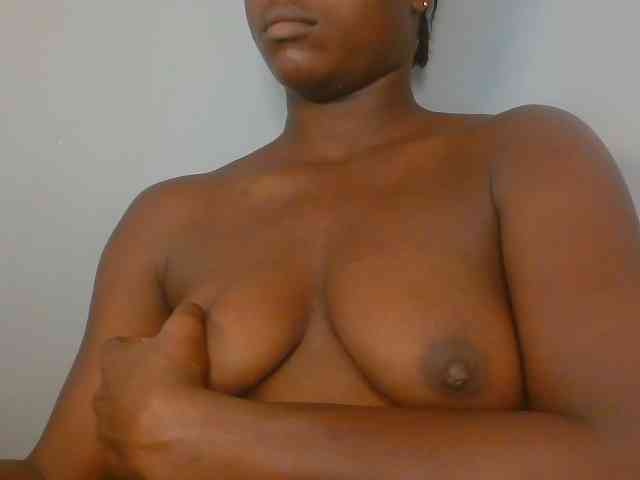 Sexy-petitqueen webcam