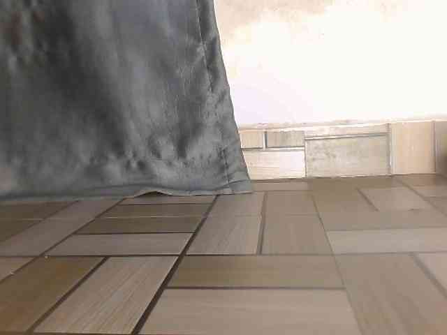 Sexy-petitqueen webcam