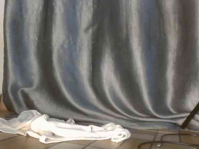 Sexy-petitqueen webcam