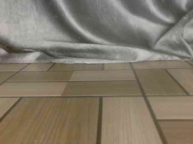 Sexy-petitqueen webcam