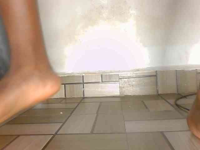 Sexy-petitqueen webcam