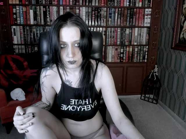 medusagorgona's BongaCams show and profile