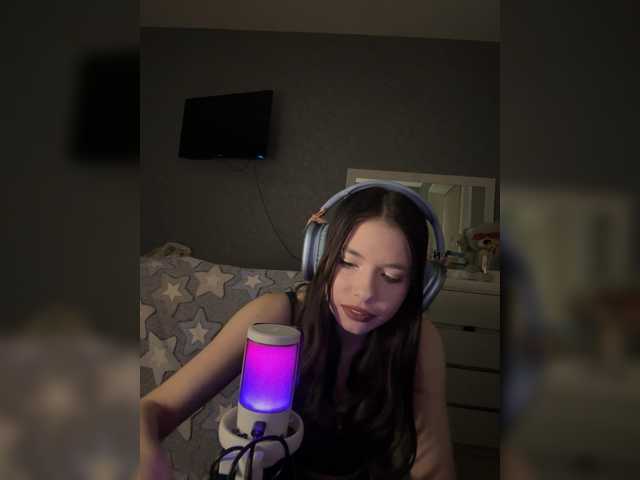 BongaCams liawyx is Freechat liawyx — Hi, I'm 20 years old, brunette, skinny, brown eyes, short height